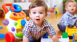Choisir un jouet pour mon enfant: Attention aux substances chimiques !