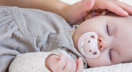 Sommeil des bébés : Les erreurs à éviter !