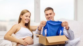 Les vêtements de bébé : comment les choisir et comment l’habiller ?