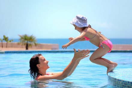 Apprendre à nager à son enfant : Tout ce que vous devez savoir