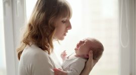 Comment calmer son bébé en interprétant ses pleurs ?