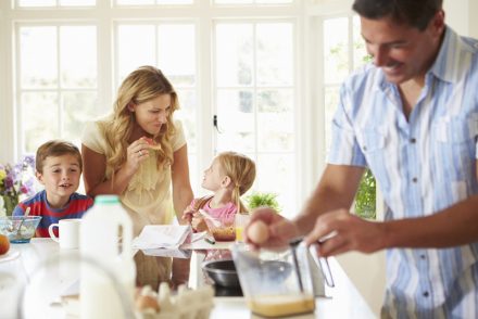 La psychologie positive pour cultiver le bonheur en famille