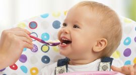 La santé de bébé passe aussi par son alimentation