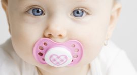 La tétine, est-elle nécessaire pour le bébé ?
