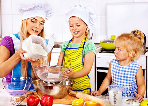 Organisez un atelier culinaire avec vos enfants !