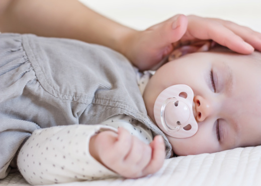 Sommeil des bébés : Les erreurs à éviter !