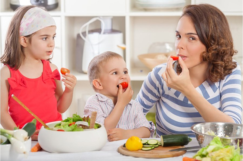 Eveillez les papilles de votre enfant dès son jeune âge